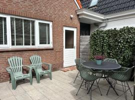 Zijperweg Vakantiehuis vlakbij zee, strand en bos, hotell i Petten