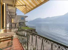 Sottoriva 12 - Lake Como Beachfront in Colonno