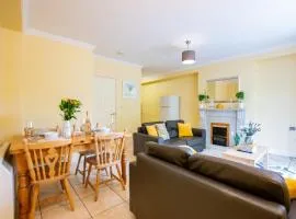 Stylish 4BR Apartment in the Heart of Limerick