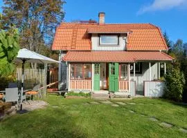 Cozy house in nature near ski resort Romme Alpin