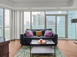 Elegant 2 Br Condo Balcony Downtown Toronto, hotel v Torontu