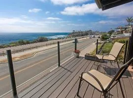 Catch some waves! Panoramic ocean views!- Cardiff Surfer