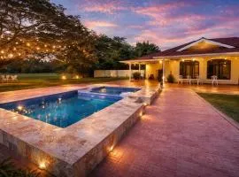 Private Pool Villa Muslim Family Stay Ipoh