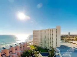 Relaxing Waterfront Condo with Pools & Gym Access