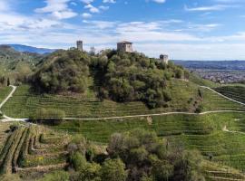Le Torri di Credazzo, Hotel in Farra di Soligo