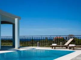 Estrellas Luxury Villas
