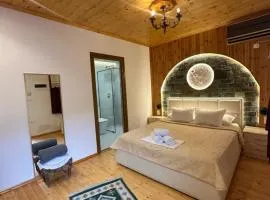 Mani Guest House