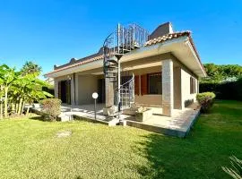 Villa Arenella 300m from Beach with Garden & Parking