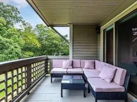 Walk to Ski 3BR3BA Sleeps 12 Pets OK