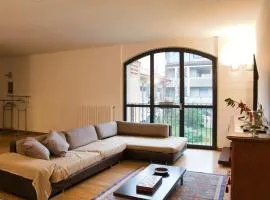 Cinque giornate - Spacious family apartment in town center