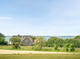 Holiday Home Iina - 13km from the sea by Interhome, Hotel in Bredebro