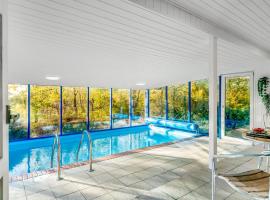 Holiday Home Tamina - 800m to the fjord by Interhome, hotel a Farsø