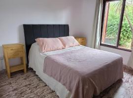 CASA ANTONIA, Hotel in Embalse