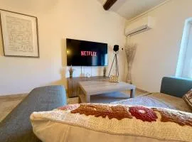 Cosy Travertin Hyper centre 300m Théâtre Antique