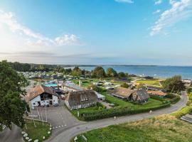 DCU-Camping Grønninghoved Strand: Sjølund şehrinde bir otel