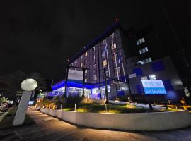 Beverly Hills: Hotel and Business, hotel di San Salvador