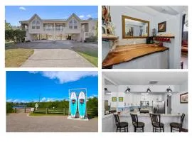 Palm Harbor Entire Duplex Sleeps 16 Near Beaches