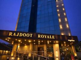 Hotel Rajdoot Royale by Ambai: Ichalkaranji şehrinde bir otel