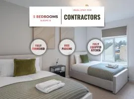 5 BR House Ideal for Contractors & Free Parking