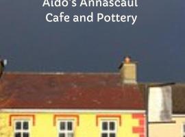 Village Stay In Annascaul at Aidos, Hotel in Annascaul
