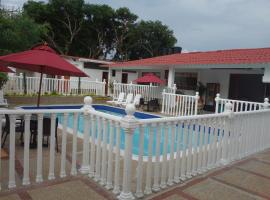 Hotel Casa Quinta Marbella - Melgar, hotel v destinaci Melgar