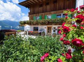 B & B Apartments Ortlerblick, ξενοδοχείο σε Sluderno