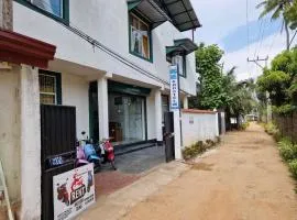 Wings Hotel & Hostel