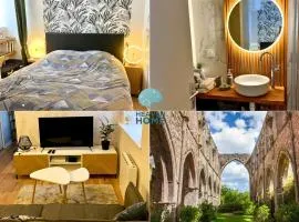 Magnifique T2 coeur de ville Port a pieds