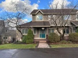 A Wisp-Er Away: 5BR retreat at Wisphot tub fire pit Ski Golf