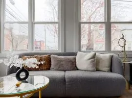 Modern Jersey City Duplex Near PATH & NYC Access