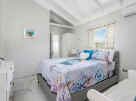 Tranquility Resort Villa, hotel i Ocho Rios