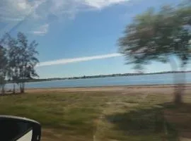 Casa próxima a lagoa