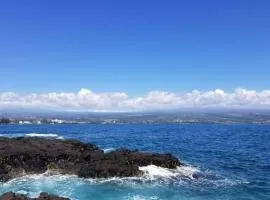 Private Balcony • Walk to Beach + Downtown