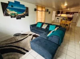 Sermie T4 à kourou avec piscine