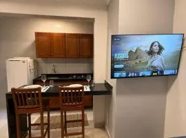 10 Micro casa perto da praia com ar e garagem