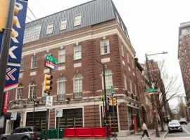 StayCozy at The Arco