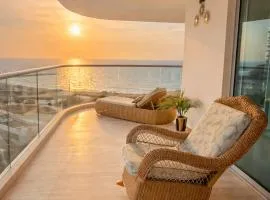 Luxury Suite in Cartagena Beach Resort I