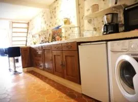 Maison de Marie centre historique Argeles mer Terrasse sans vis à vis