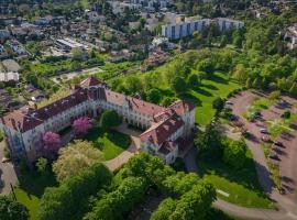 Domaine Lyon Saint Joseph, hôtel à Sainte-Foy-lès-Lyon