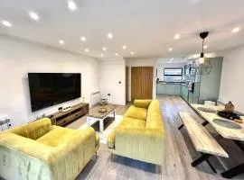 Richmond Mews by Staytor Accommodation