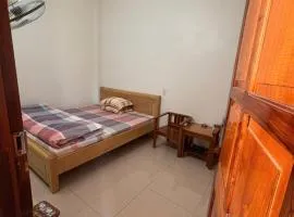 Nhà nghỉ Ngọc Khánh