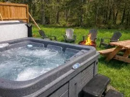 Nature Chalet with Private Spa & Firepit