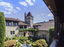 Mercure Figeac Viguier du Roy, hôtel à Figeac