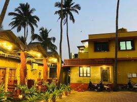Vistara Beach Resort - Private Beach, Hotel in Udiyāvara