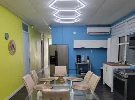 Large 9 bedroom home La Placita de Santurce By RentalsPR