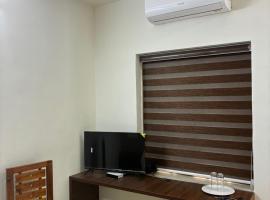 KOTTOOR LODGE Parakode, Hotel in Adūr