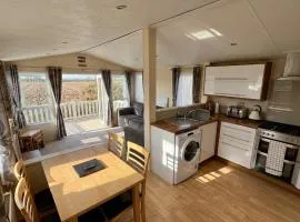 Bluebird Skies - A cosy getaway