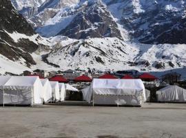 Kedarnath Camps by Priya, hotel u gradu Kedārnāth