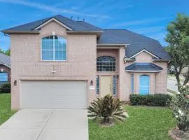 Family retreat with game room and huge yard
