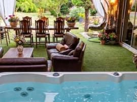 Cottage River & Spa, Hotel in Saint-Ilpize